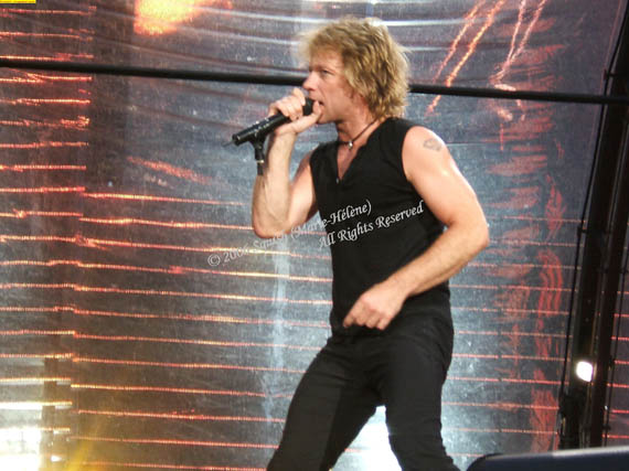 Bon Jovi - Parc Jean-Drapeau, Quebec, Canada (July 13, 2006)